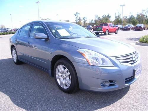 Nissan Altima Pickupslt Quad Cab SWB 4WD 4x4 Truck Other