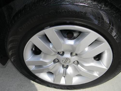 Nissan Altima 2011 photo 2