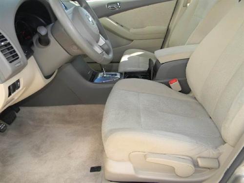 Nissan Altima 2011 photo 5