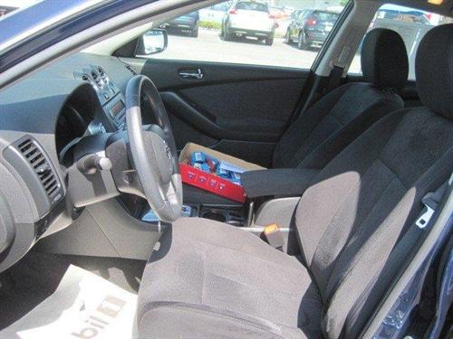 Nissan Altima 2011 photo 5