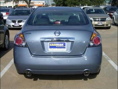 Nissan Altima 2011 photo 5