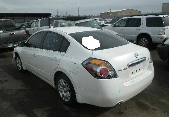 Nissan Altima 2011 photo 2
