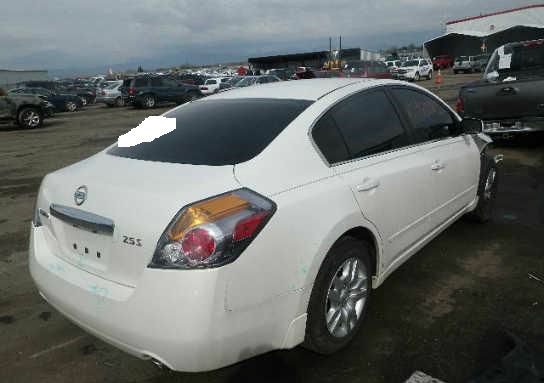 Nissan Altima 2011 photo 4