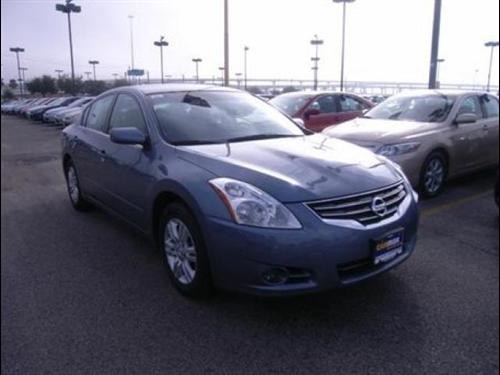Nissan Altima XR Other