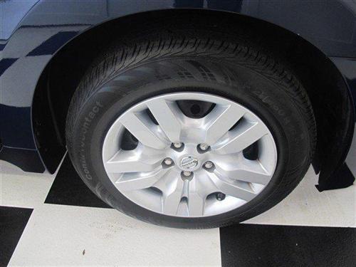 Nissan Altima 2011 photo 2