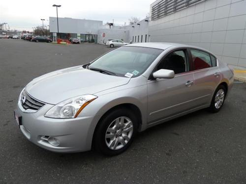 Nissan Altima 2011 photo 3