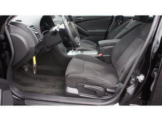 Nissan Altima 2011 photo 1