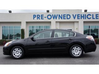 Nissan Altima 2011 photo 4
