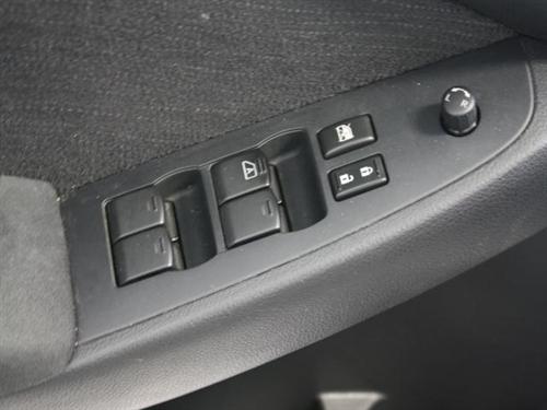 Nissan Altima 2011 photo 1