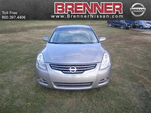 Nissan Altima 2011 photo 1