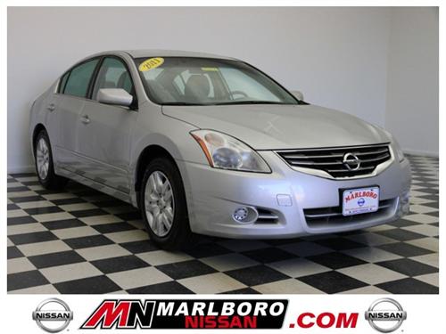 Nissan Altima 2011 photo 3