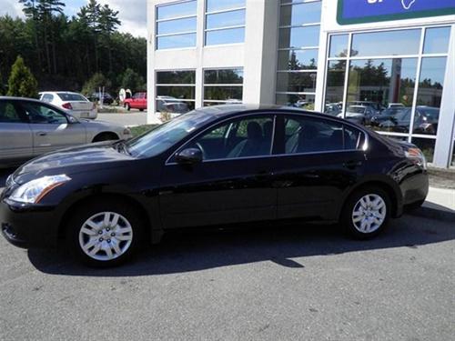 Nissan Altima 2011 photo 1