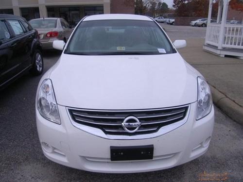 Nissan Altima 2011 photo 3