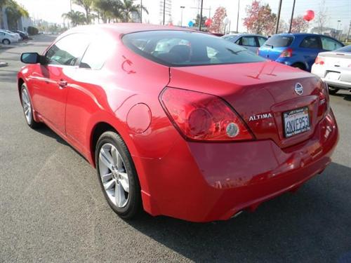Nissan Altima 2011 photo 3