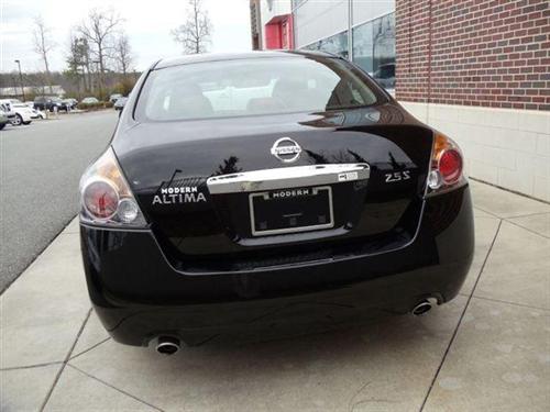 Nissan Altima 2011 photo 5