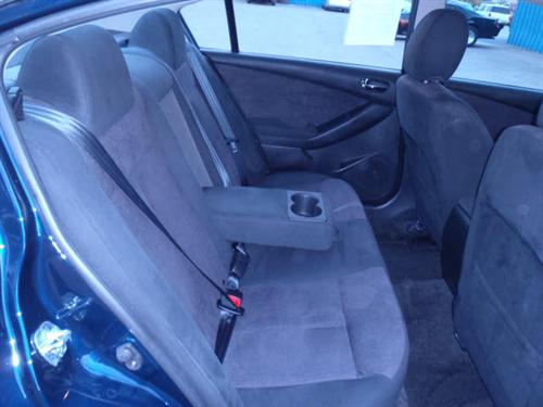 Nissan Altima 2011 photo 1