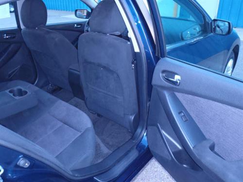 Nissan Altima 2011 photo 3