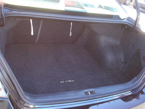 Nissan Altima 2011 photo 5