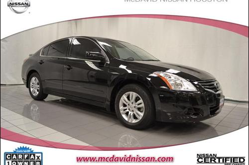 Nissan Altima 2011 photo 2