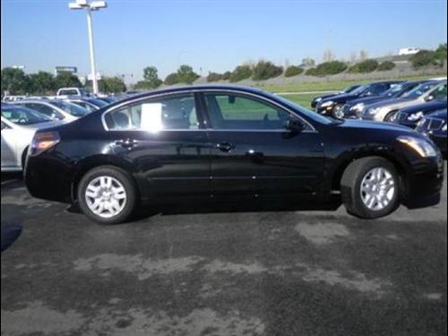 Nissan Altima 2011 photo 3