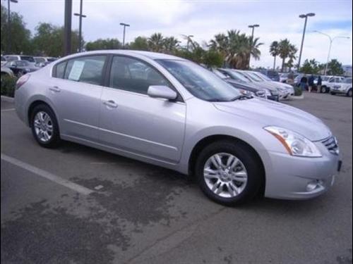 Nissan Altima 2011 photo 3