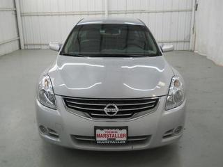 Nissan Altima 2011 photo 4