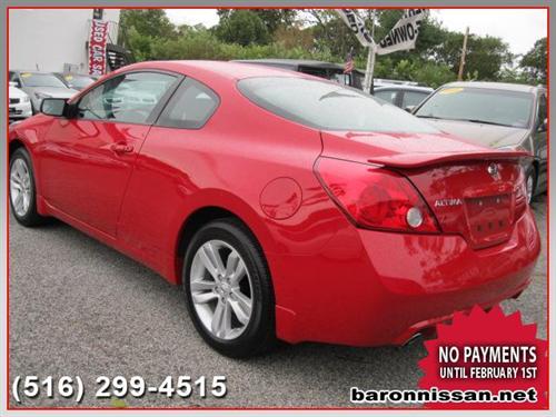 Nissan Altima 2011 photo 2