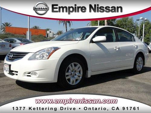 Nissan Altima 2011 photo 2