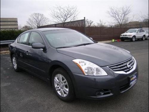 Nissan Altima XR Other