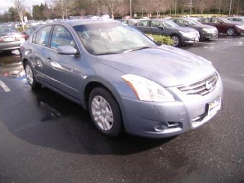 Nissan Altima XR Other