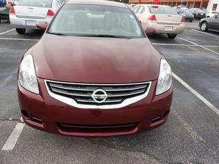 Nissan Altima 2011 photo 1