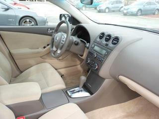 Nissan Altima 2011 photo 5