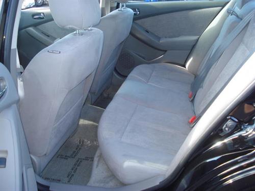 Nissan Altima 2011 photo 3