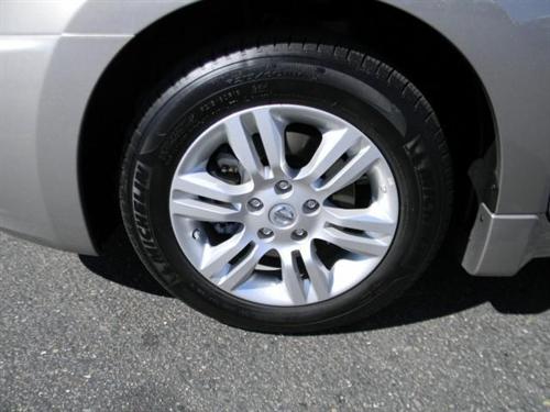 Nissan Altima 2011 photo 5