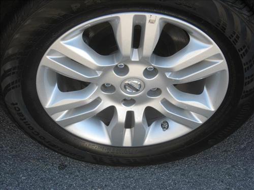 Nissan Altima 2011 photo 2