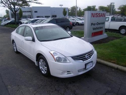 Nissan Altima 3500 Mega Cab Other
