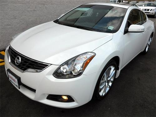 Nissan Altima 2011 photo 3