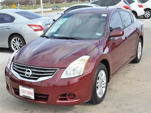 Nissan Altima 2011 photo 5