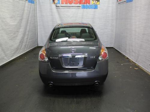 Nissan Altima 2011 photo 4