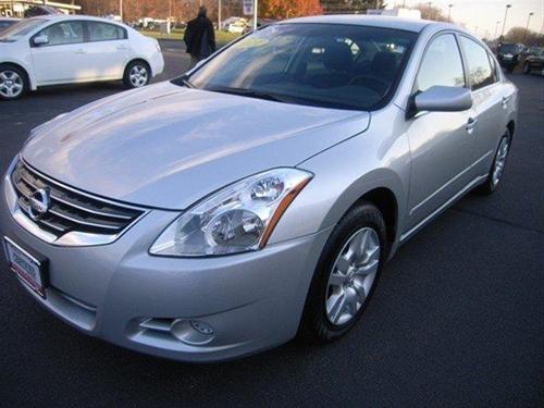Nissan Altima 2011 photo 3
