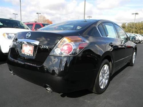 Nissan Altima 2011 photo 5