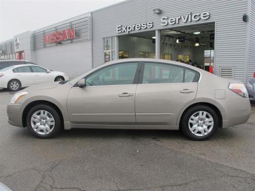 Nissan Altima 2011 photo 5