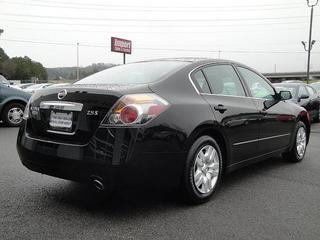 Nissan Altima 2011 photo 5