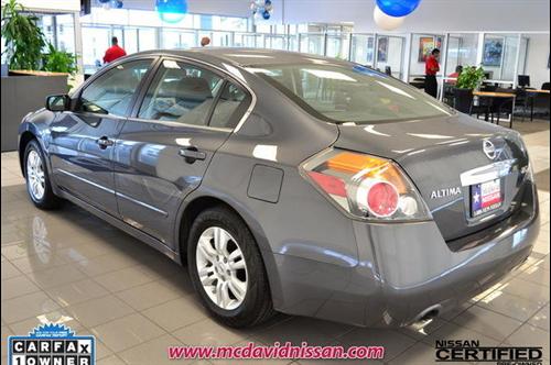 Nissan Altima 2011 photo 3