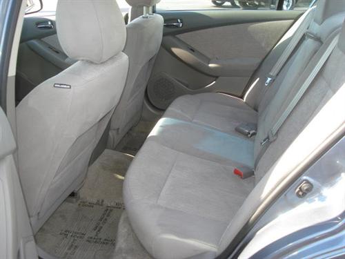 Nissan Altima 2011 photo 3