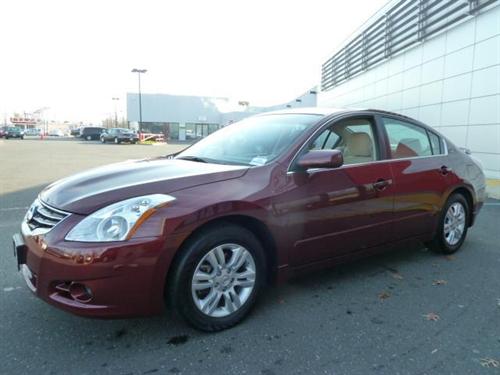 Nissan Altima 2011 photo 3