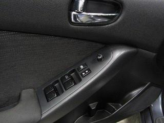 Nissan Altima 2011 photo 3