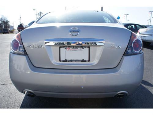Nissan Altima 2011 photo 3