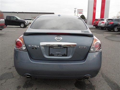 Nissan Altima 2011 photo 3