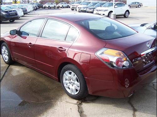 Nissan Altima 2011 photo 5